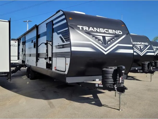 2025 Grand Design Transcend 305BHT - Photo 2