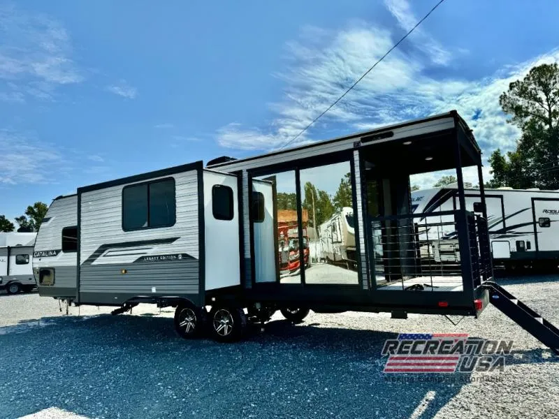 2025 Coachmen Catalina Legacy Edition 283EPIC - Photo 2