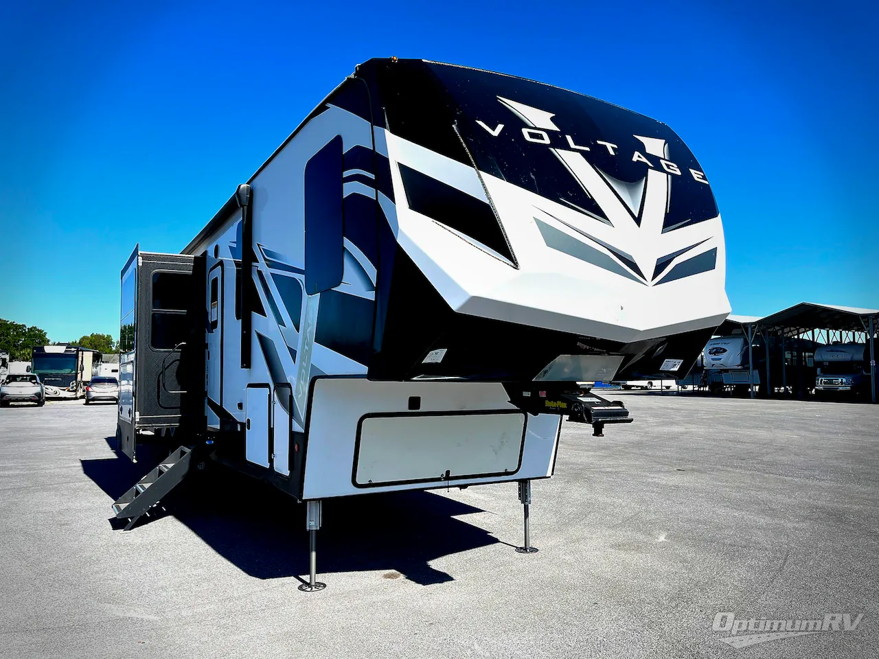 2021 Dutchmen Voltage 3845 dealer photo 1 from Optimum RV