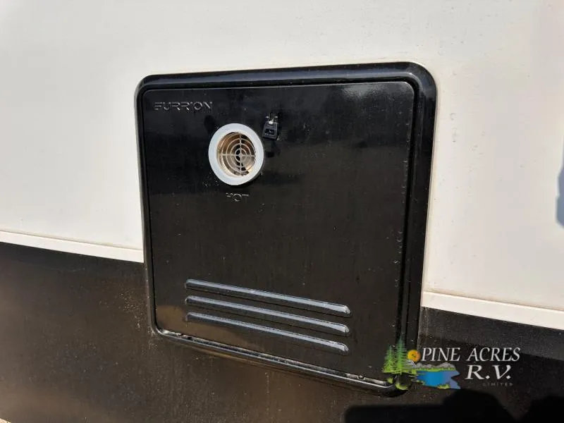 2027 KZ Durango Half-Ton New    D286BHD Bunks for the Kiddos - Photo 4