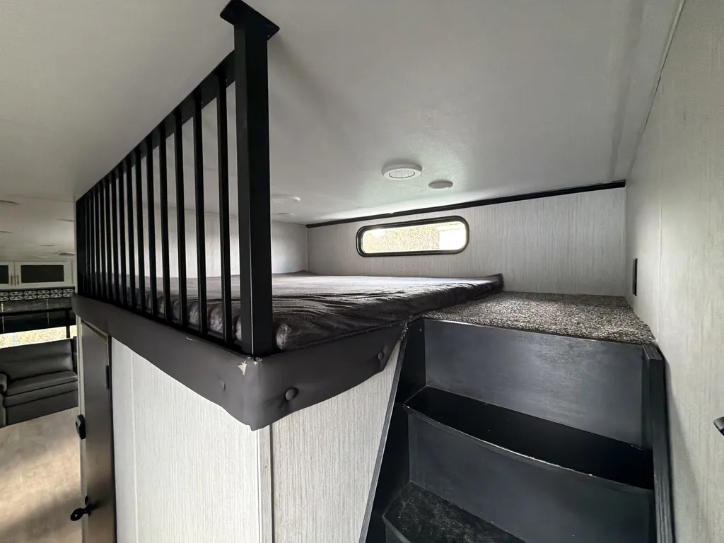 2021 Forest River Wildcat 368MB, Photos photo 19