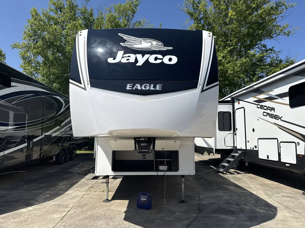 2024 Jayco Eagle 29RLC - Photo 3