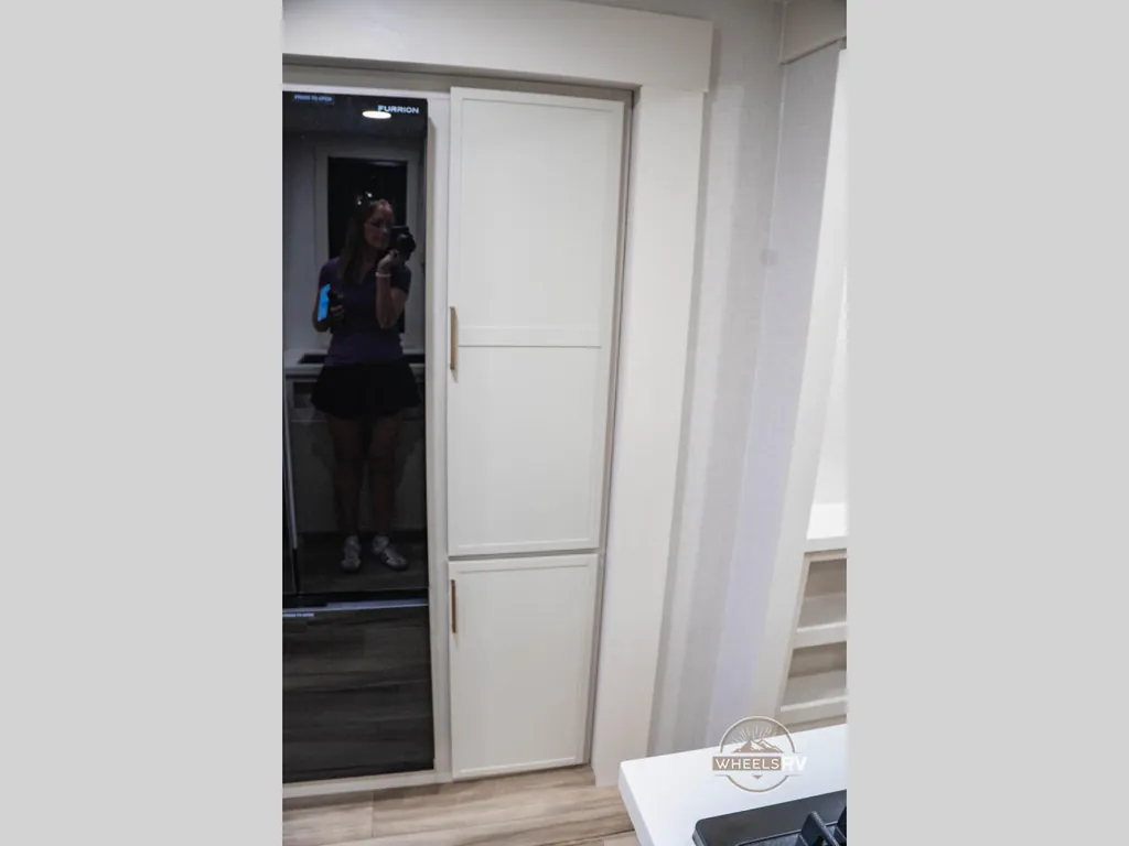 2027 Brinkley Model I 294, Photos photo 29