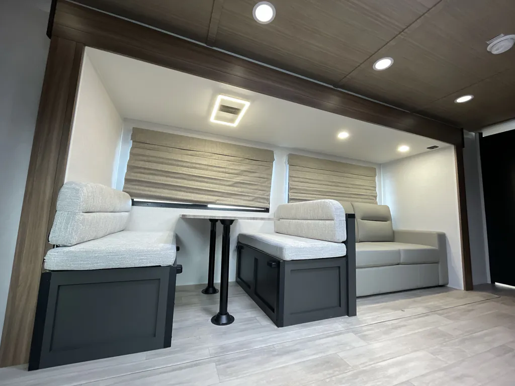 2026 Forest River Vibe Extreme Lite 2600BH, Photos photo 7