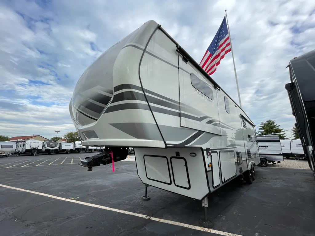 2022 Keystone Montana 3231CK, Photos photo 19