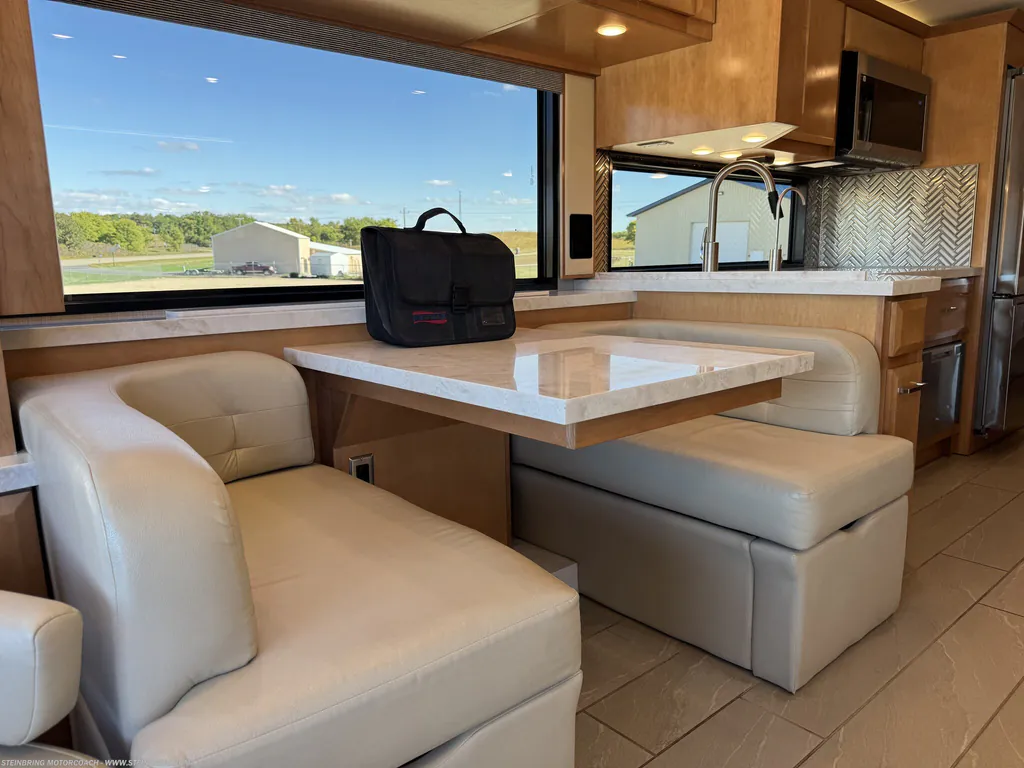 2023 Newmar New Aire 3543, Photos photo 11