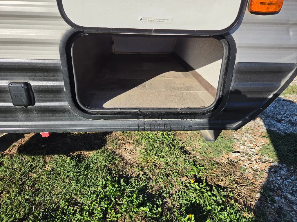 2021 Dutchmen Coleman Lantern LT 18BH, Photos photo 10