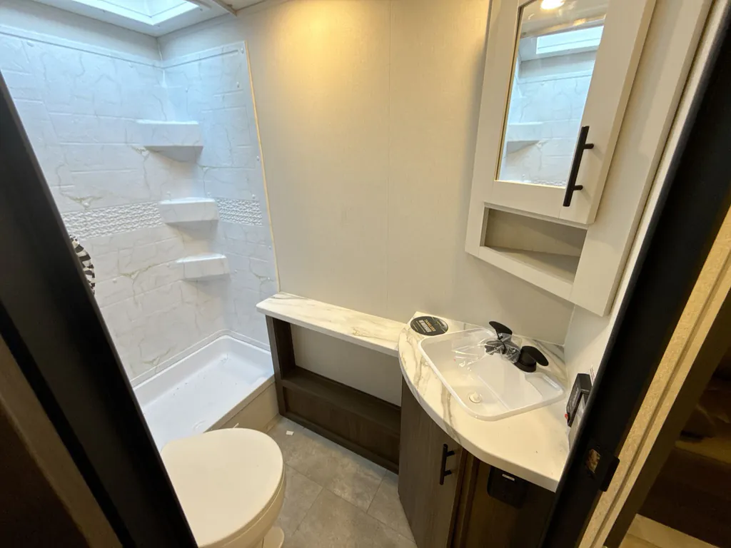 2027 Forest River Tracer 255DS, Photos photo 22