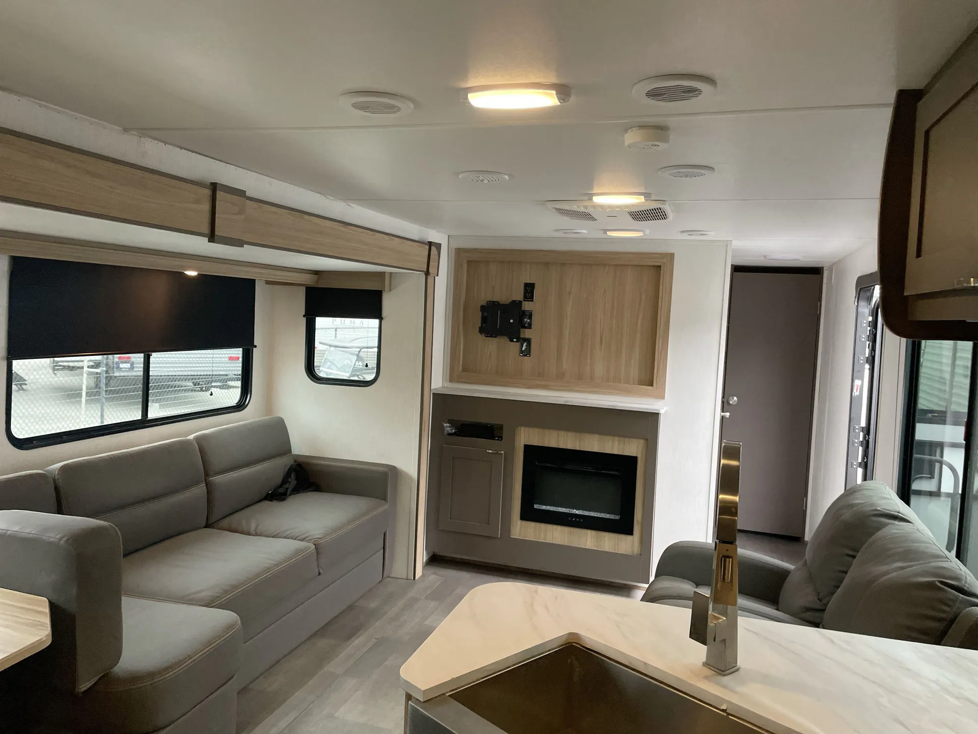 2024 Cruiser RV Avenir 29RK - Photo 4