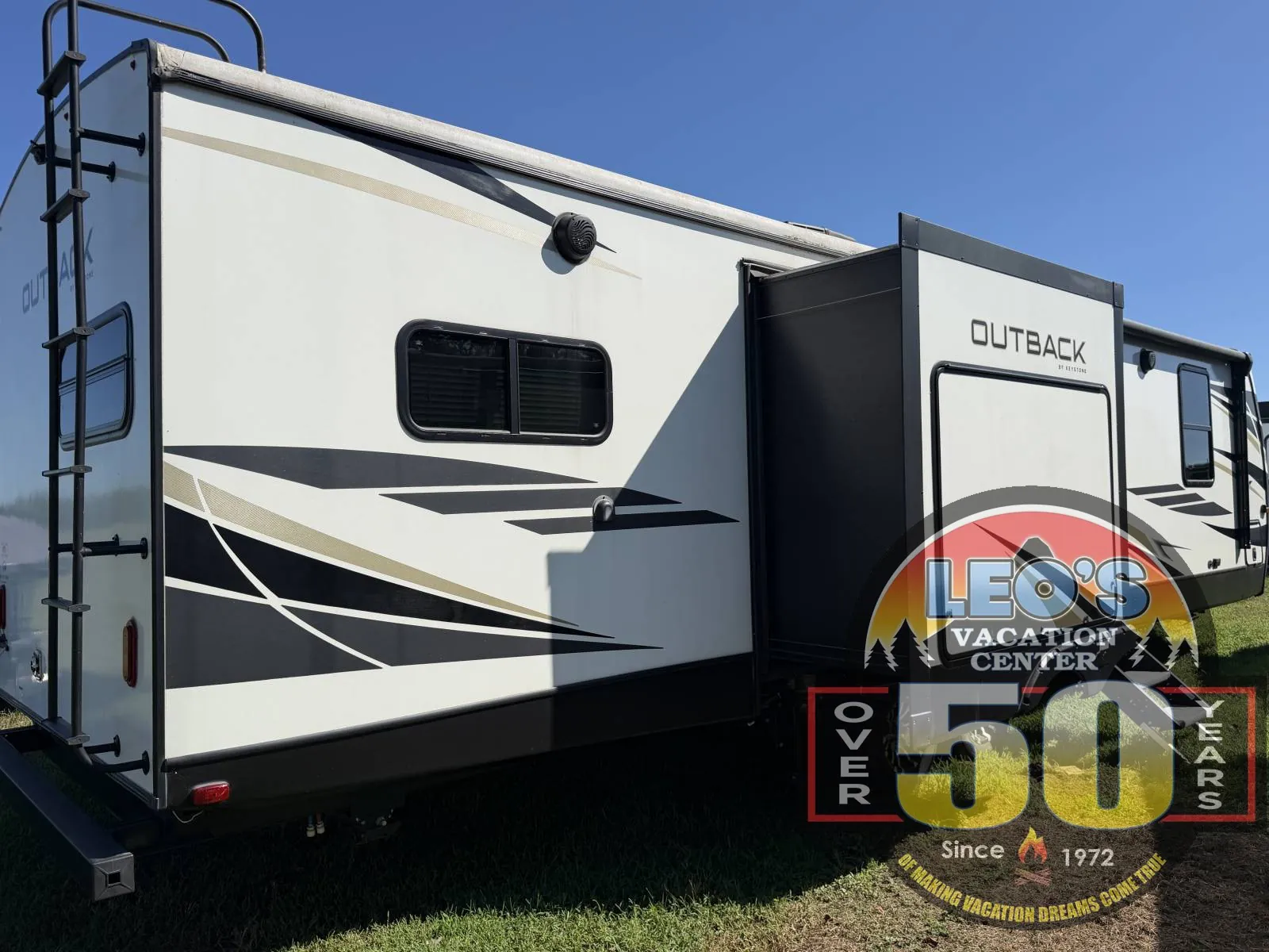 2021 Keystone Outback 332ML - Photo 4