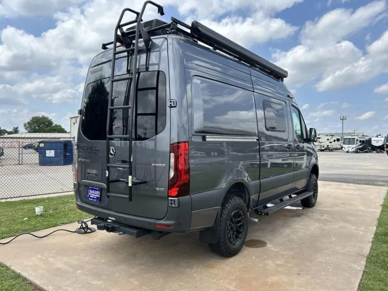 2027 Winnebago Revel Sport 44C - Photo 3