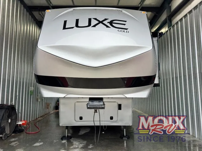 2021 THE RV FACTORY LUXE 41GMD - Photo 2