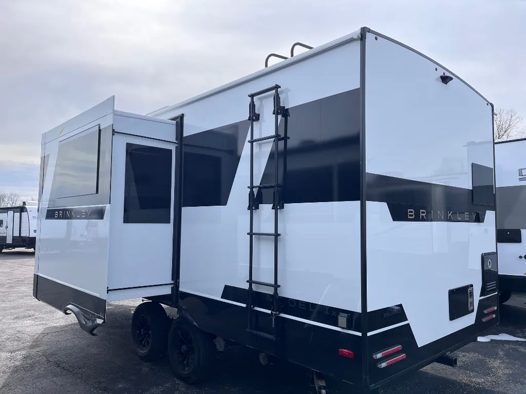 2026 Brinkley Model Ix 20X, Photos photo 3