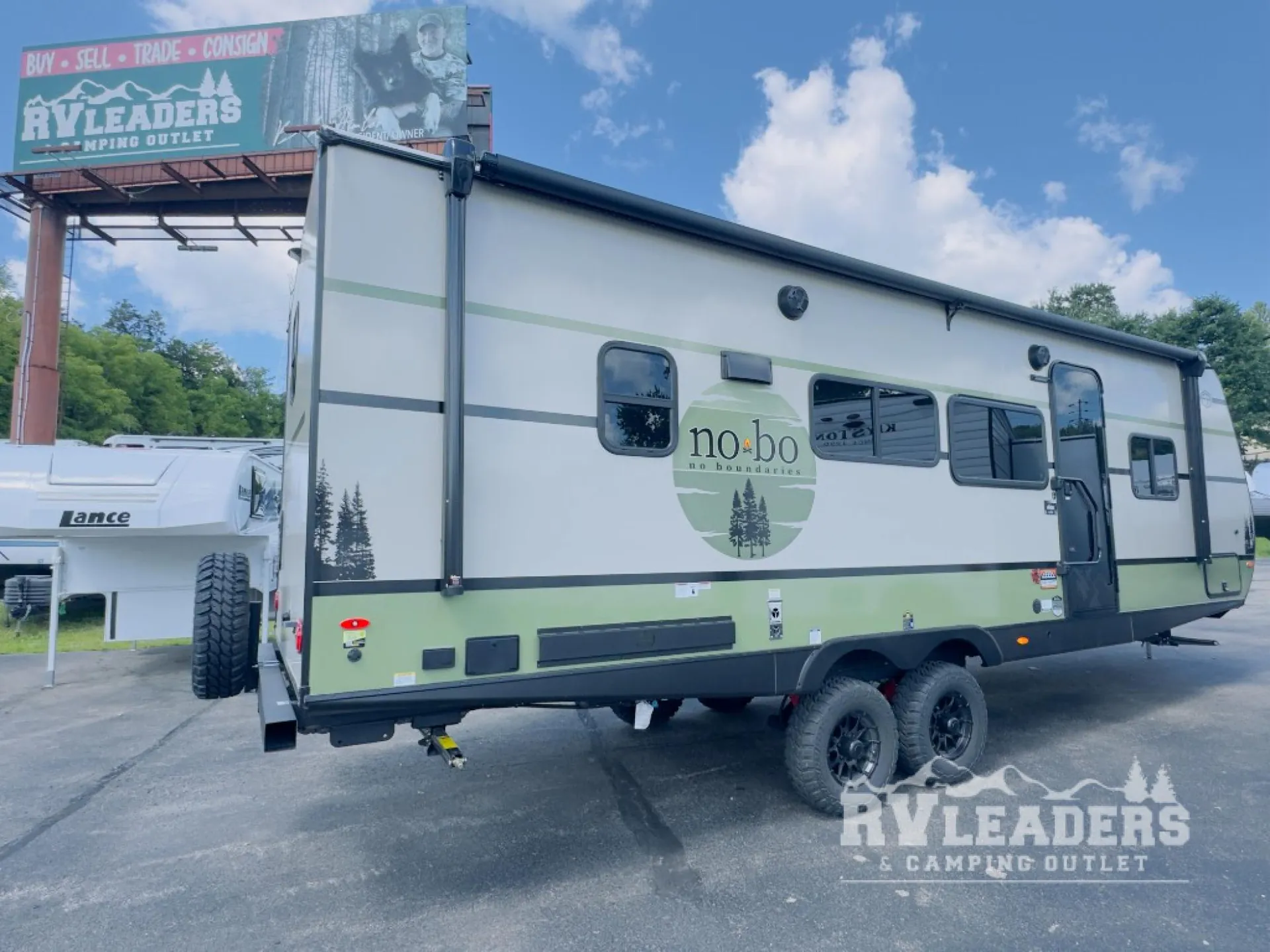 2027 Forest River No Boundaries Beast Mode NB21.0 — Photo 5