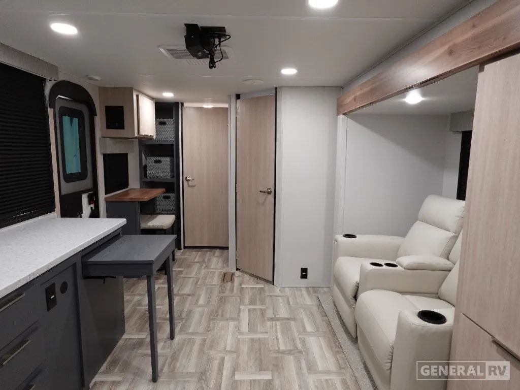 2025 Prime Time RV Tracer 255DS - Photo 3