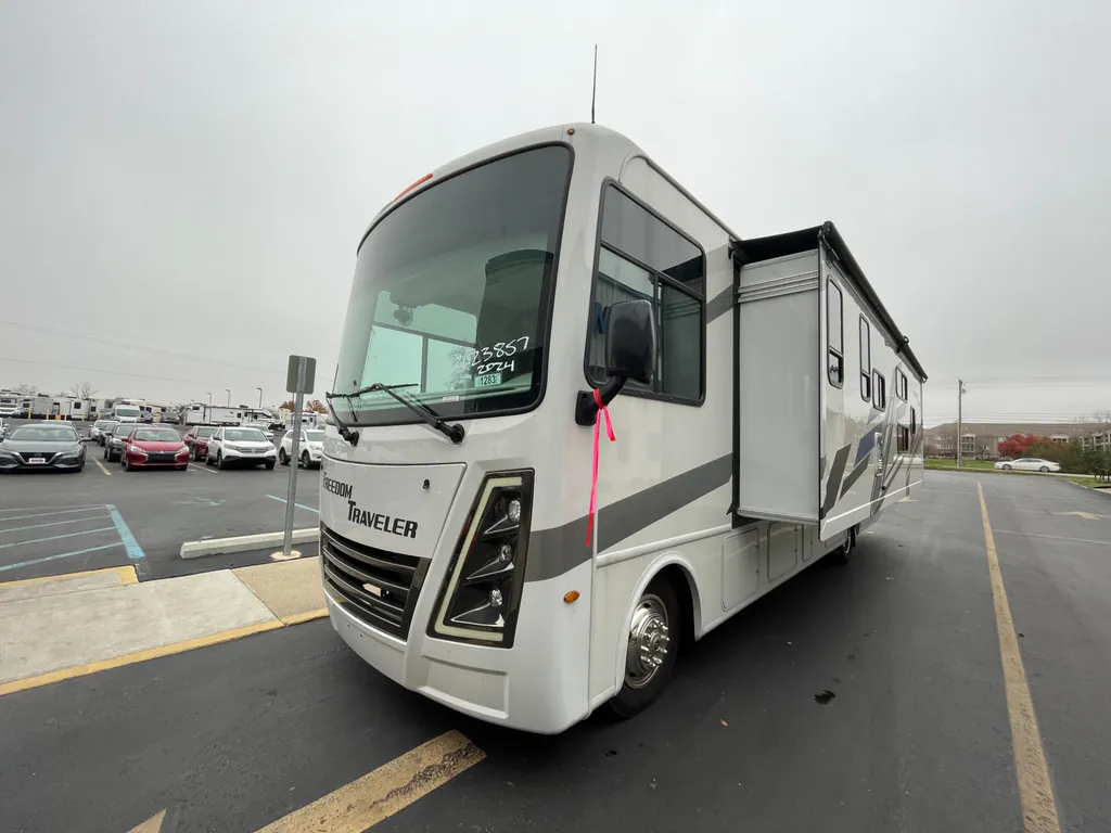 2024 Thor Motor Coach Freedom Traveler A32, Photos photo 21
