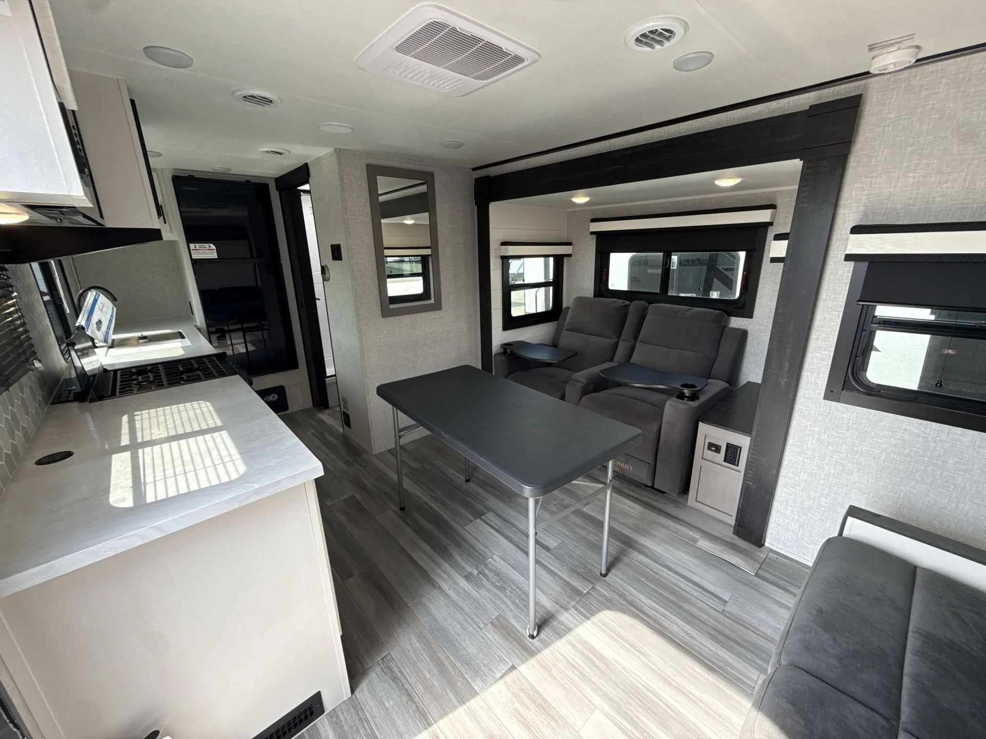 2024 Jayco Jay Feather 19MRK — living area main