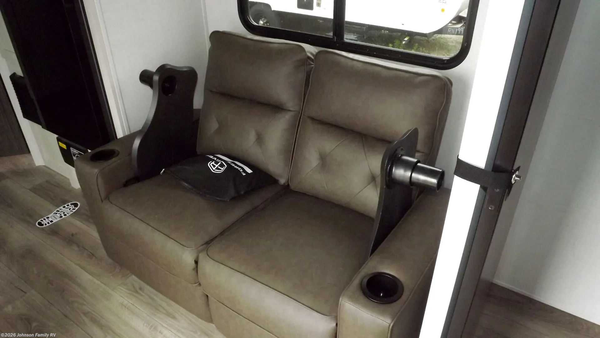 2027 Forest River R-Pod RP-205 — Photo 6