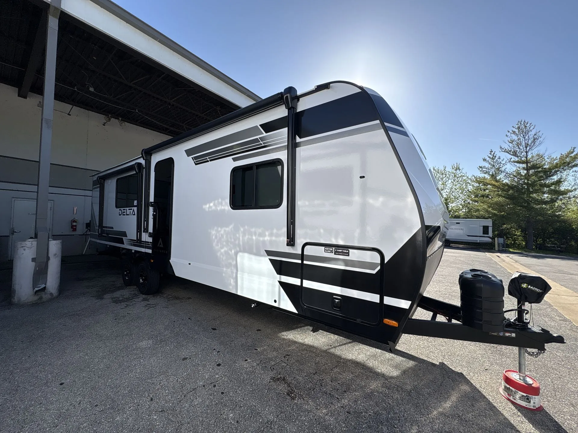 2026 Alliance RV Delta 284RK - Photo 2