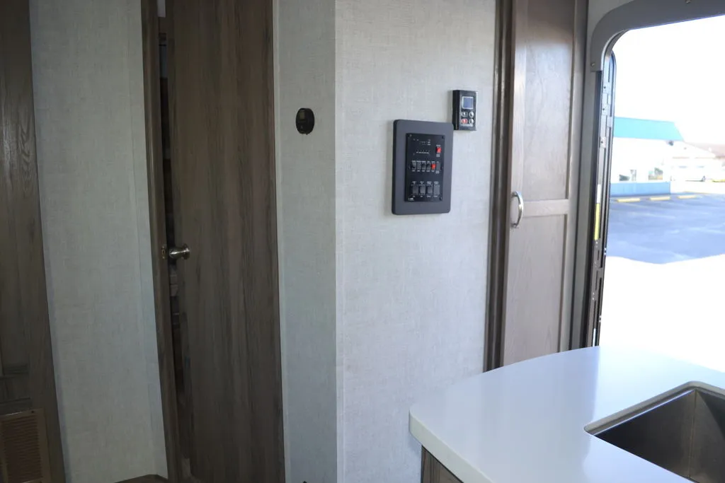 2024 Gulf Stream Envision 333BH, Photos photo 55