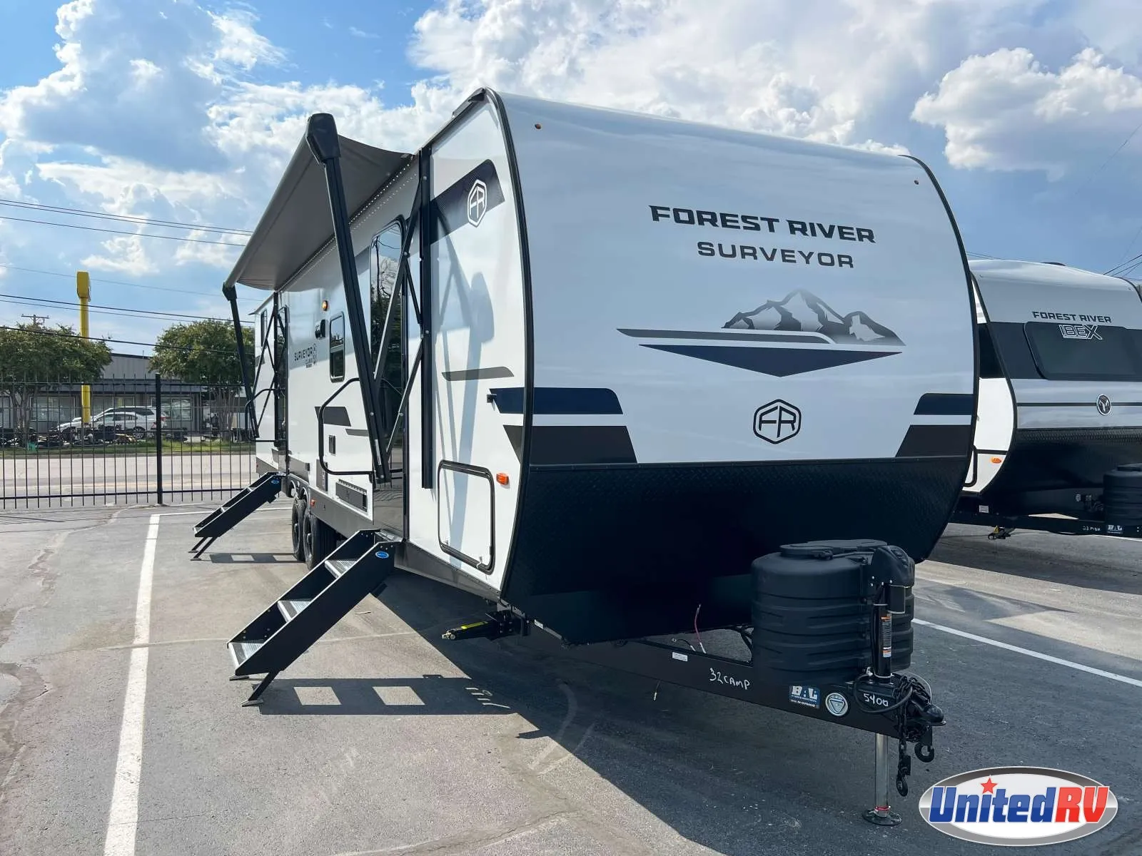 2026 Forest River Surveyor Legend X 32CAMP - Photo 2