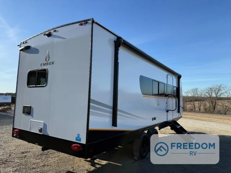 2026 Ember RV E-Series 22MLQ - Photo 4