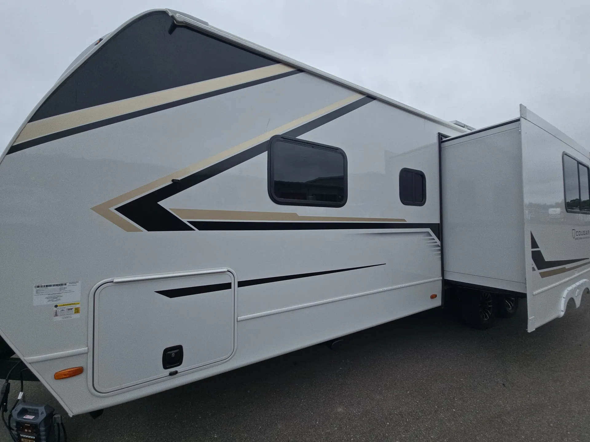 2026 Keystone Cougar Western 30BHWE dealer photo 4 from Camping World