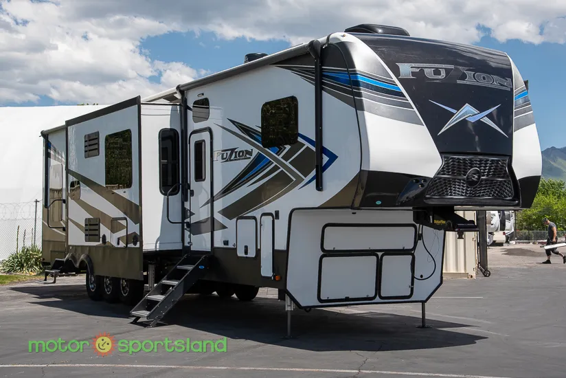 2020 Keystone Fuzion 430 - Photo 2