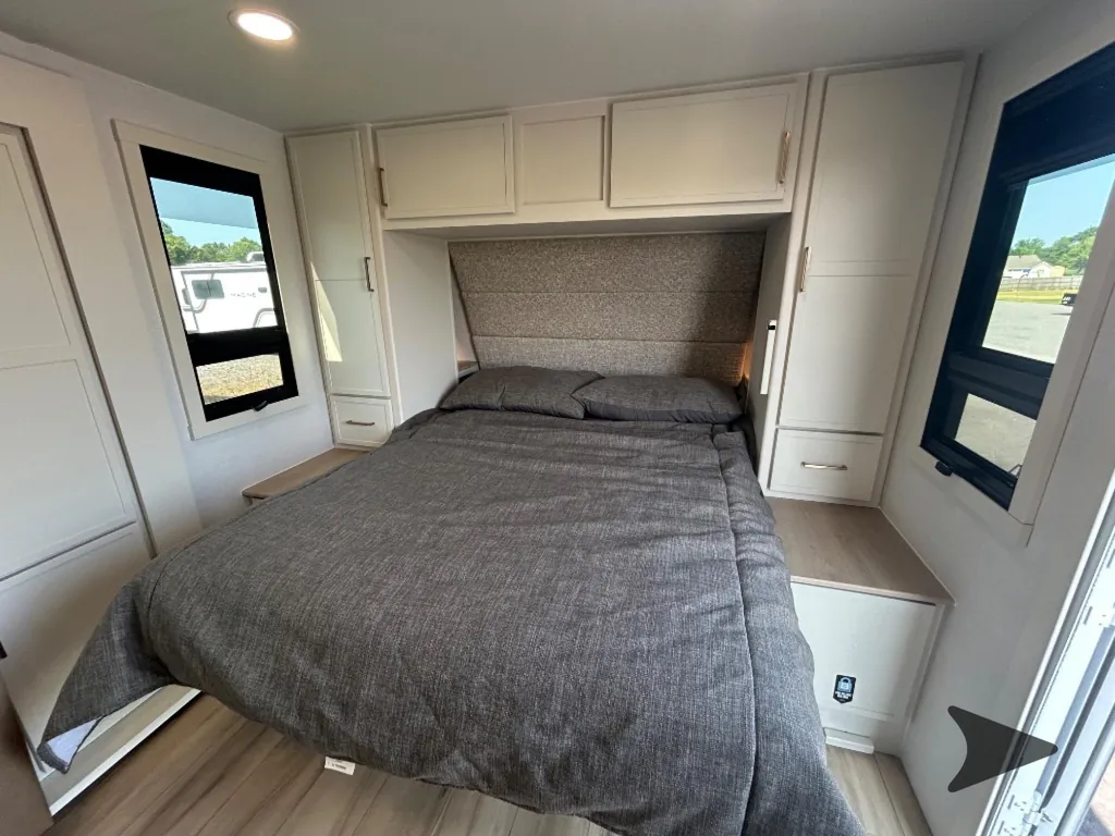 2026 Brinkley Model Ix 20X, Photos photo 18