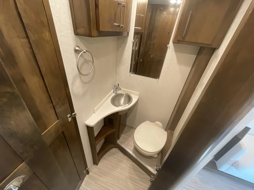 2018 Tiffin Wayfarer 24 BW, Photos photo 18