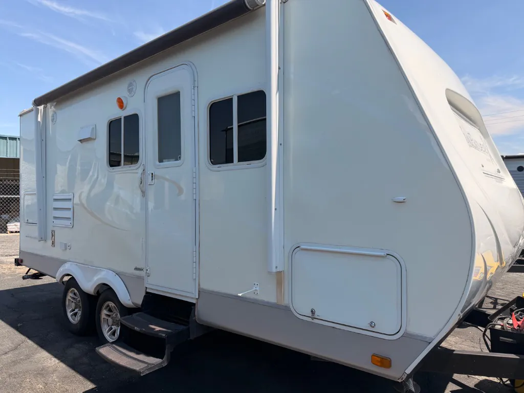 2011 Cruiser RV Fun Finder X X210WBS - Photo 3