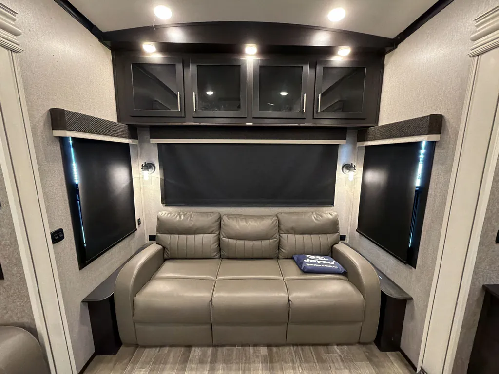2021 Jayco North Point 387FBTS, Photos photo 39
