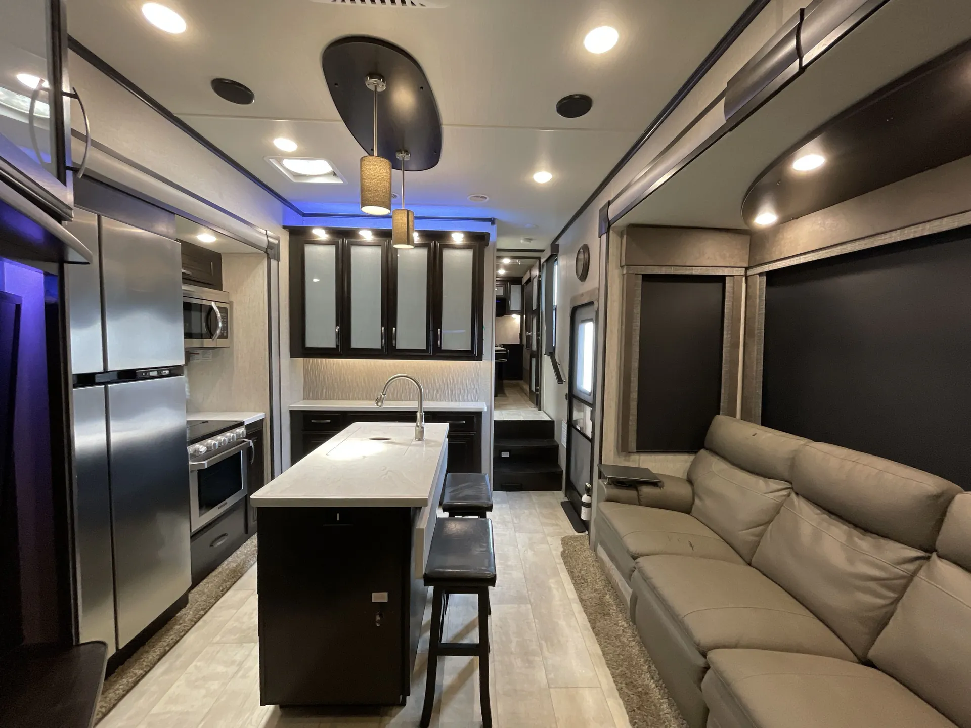 2018 Grand Design Momentum 381M — living area main