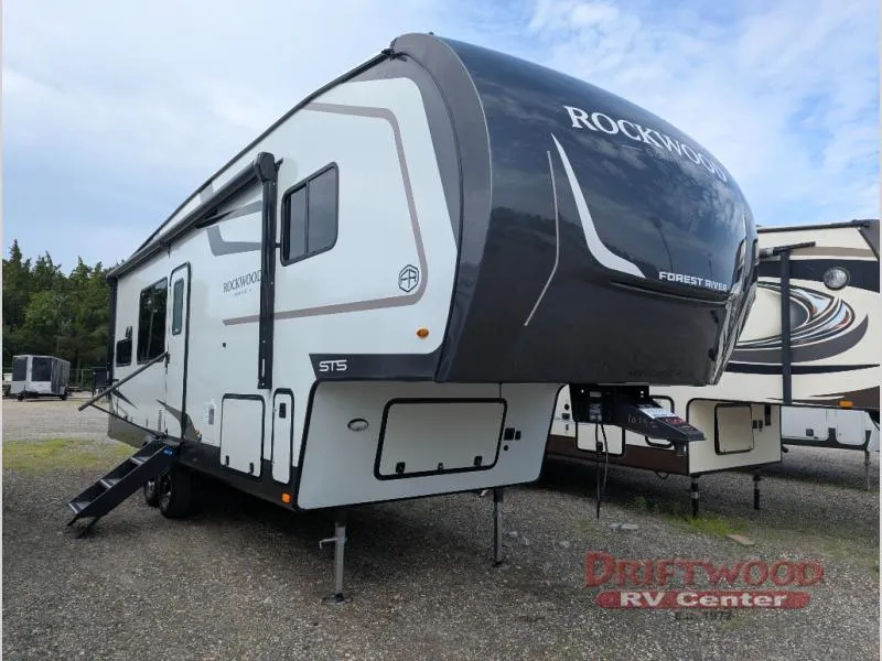 2027 Forest River Rockwood Signature 301RK - Photo 2
