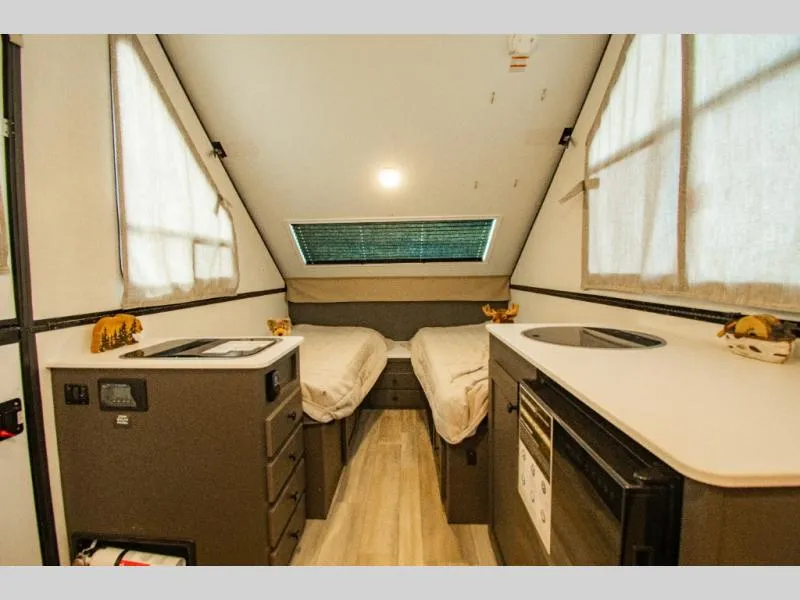 2026 Forest River RV Rockwood Hardside Series 213HS - Photo 4