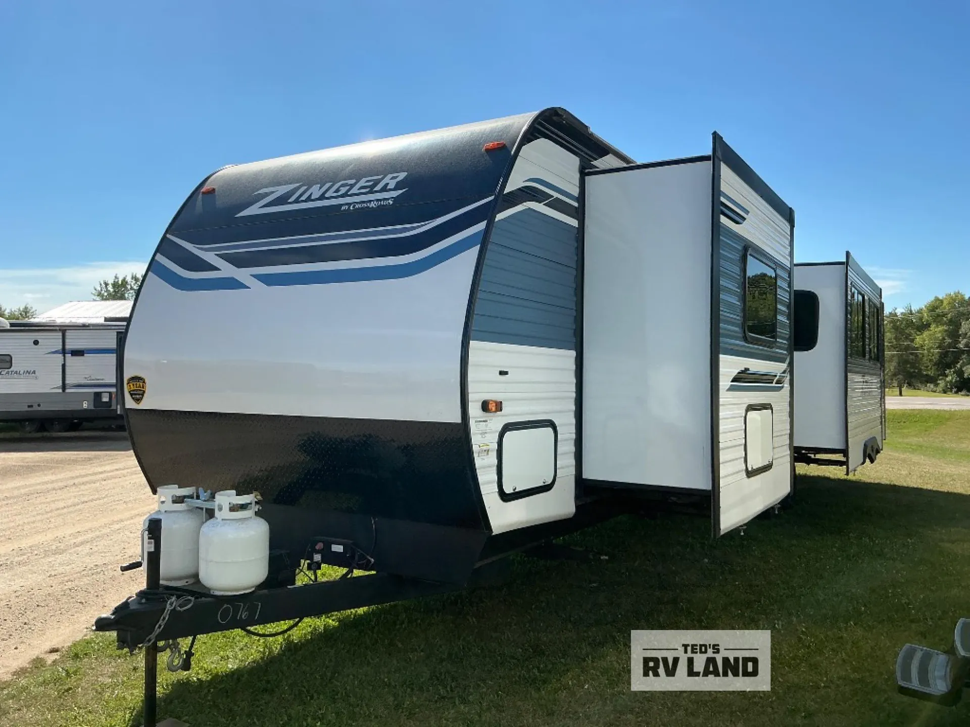 2024 CrossRoads Zinger 390DB - Photo 3
