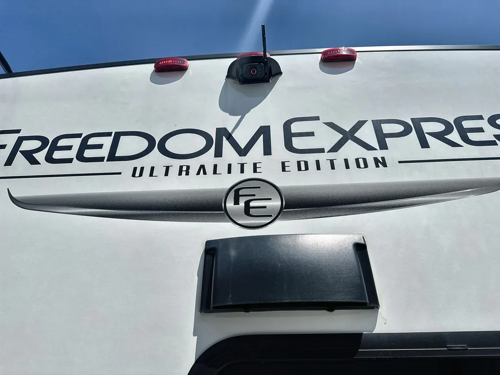 2023 Coachmen Freedom Express Ultra Lite 274RKS, Photos photo 24
