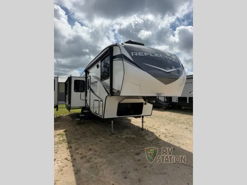 2023 Grand Design Reflection 150 Series 295RL - Photo 2