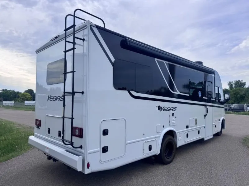 2027 Thor Motor Coach Vegas 262 - Photo 4