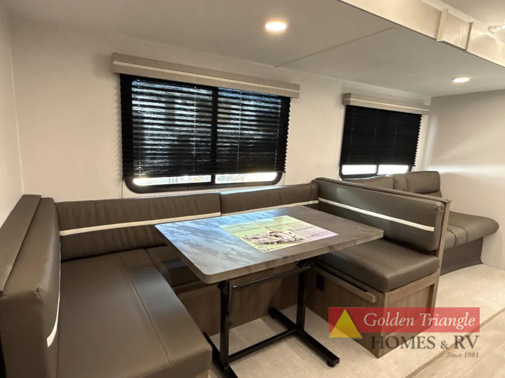 2026 Coachmen Freedom Express Select 30SE, Photos photo 20