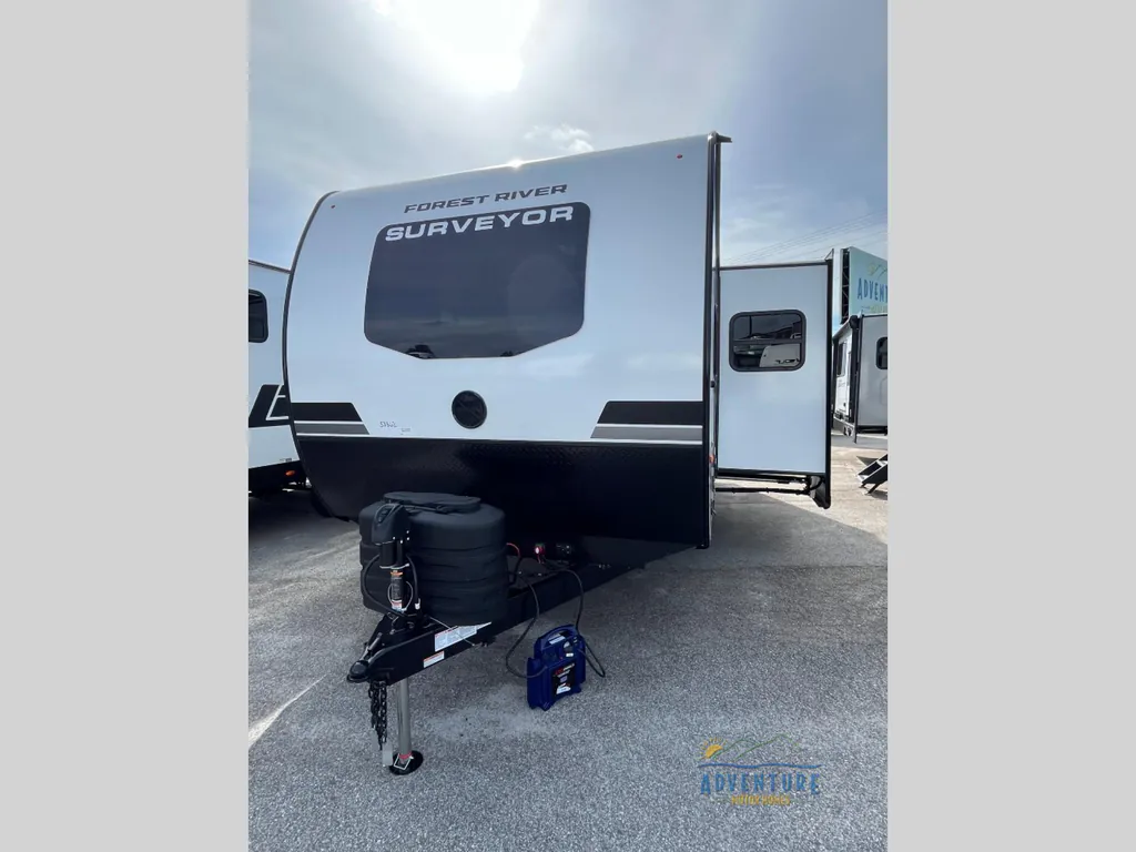 2027 Forest River Surveyor Legend 202RBLE, Photos photo 3