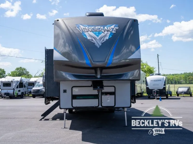 2018 Forest River RV Vengeance 348A13 - Photo 4