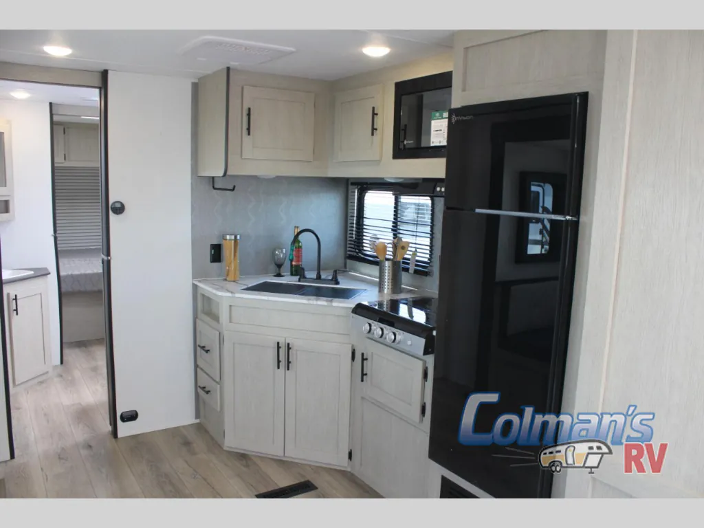 2026 Shasta RVs i-5 Edition 533BH, Photos photo 12