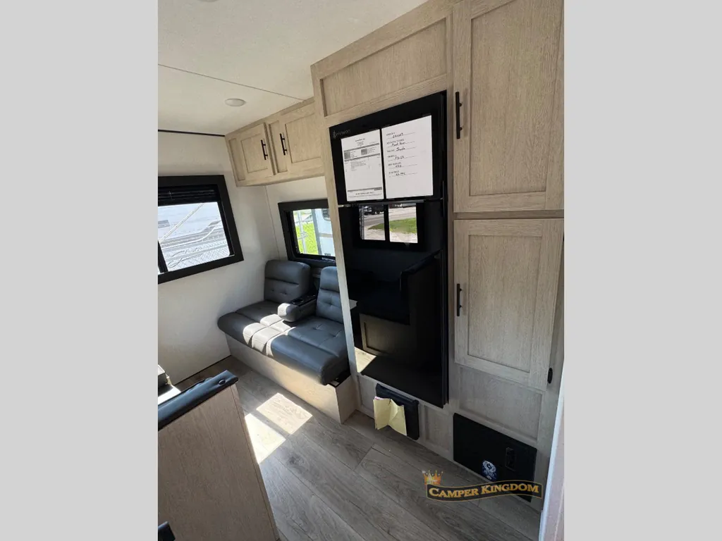 2026 Shasta RVs i-5 Edition 521CK, Photos photo 8