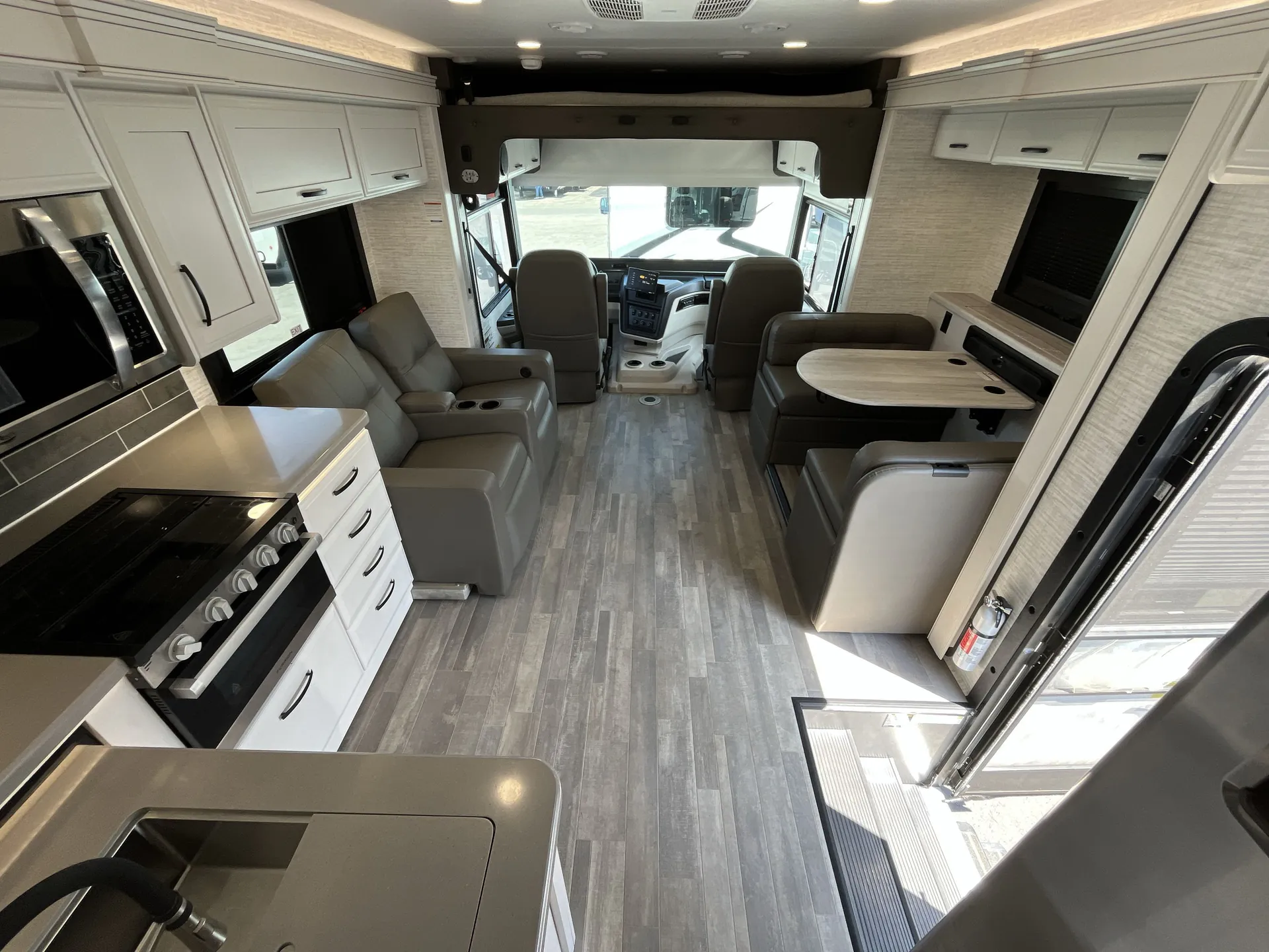 2025 Entegra Coach Vision XL 31UL — living area main