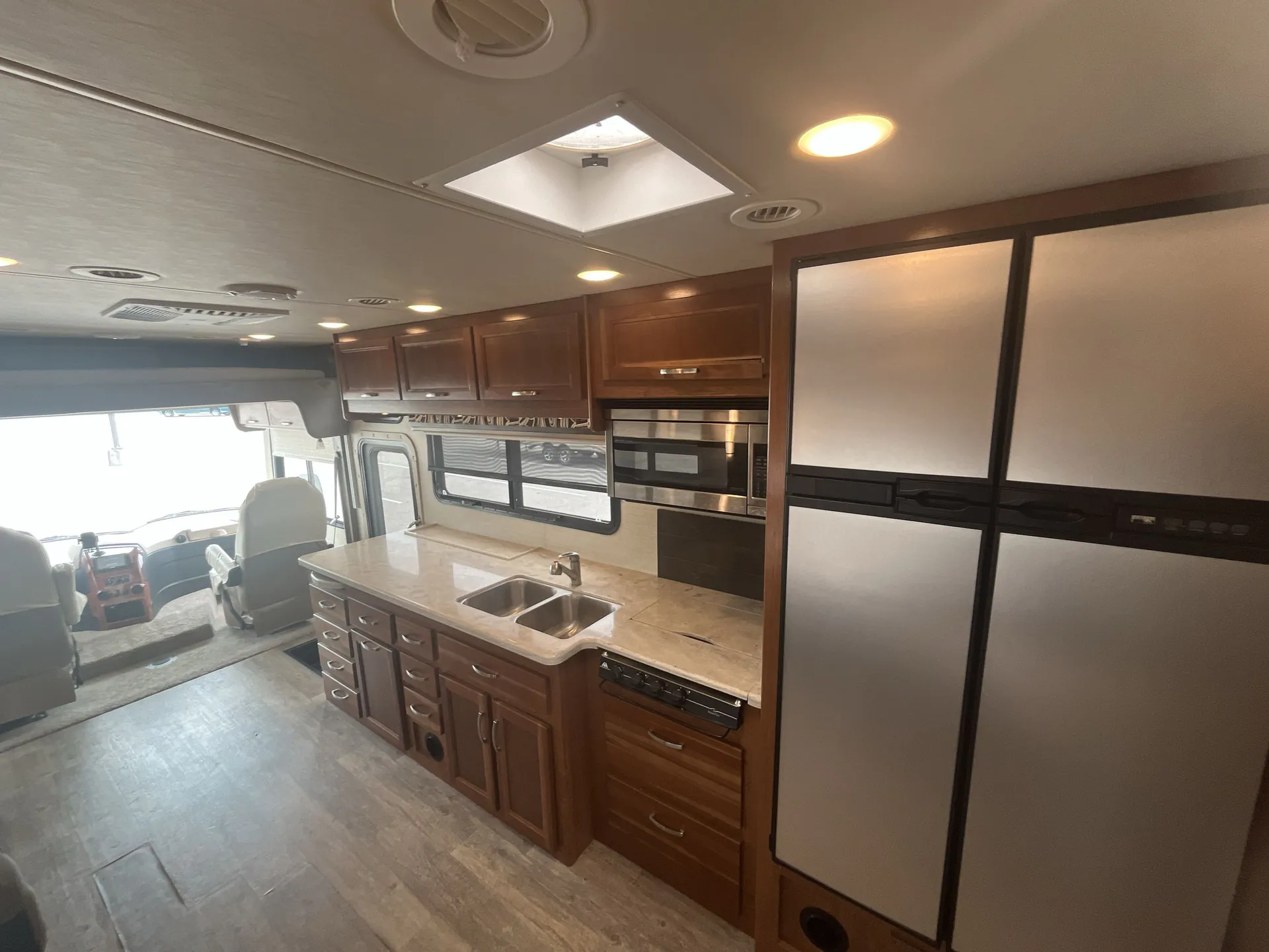 2018 Jayco Precept 35S — living area main