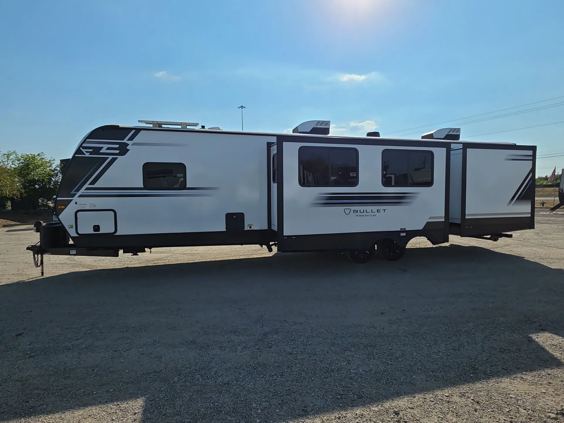 2026 Keystone Bullet Premium 330BKQ - Photo 4