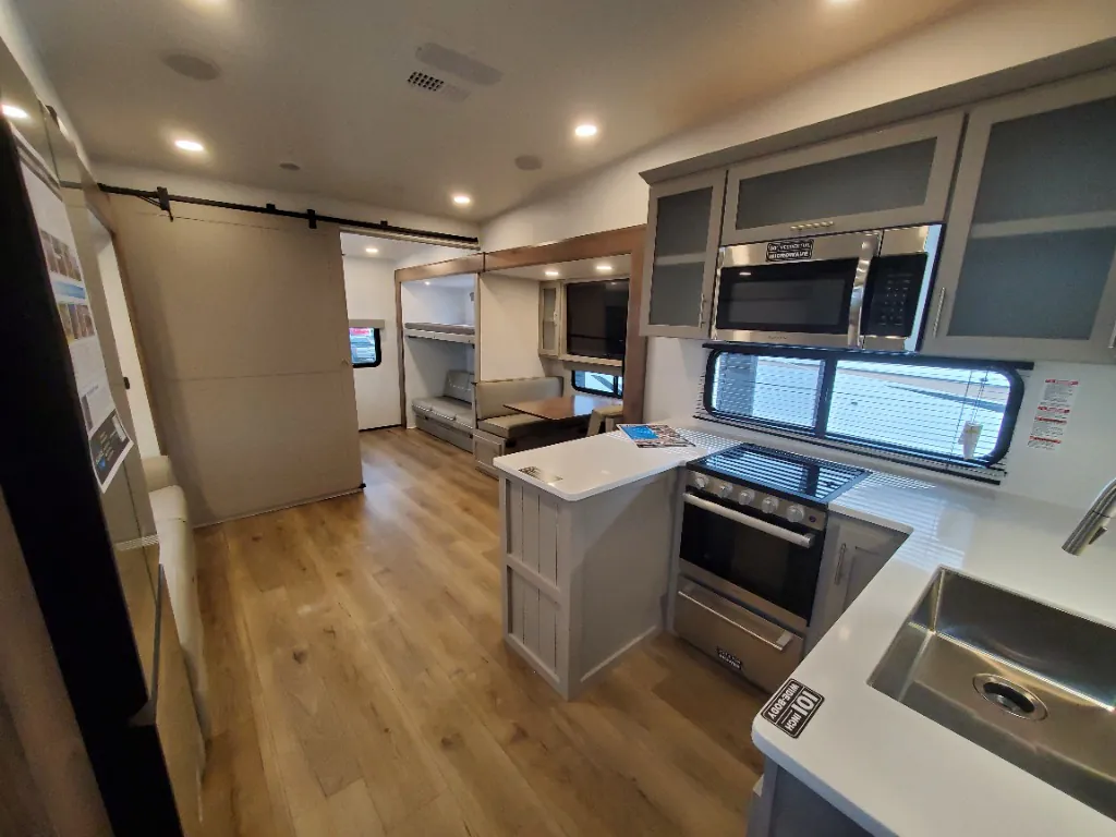 2026 Alliance RV Avenue 30BH - Photo 4
