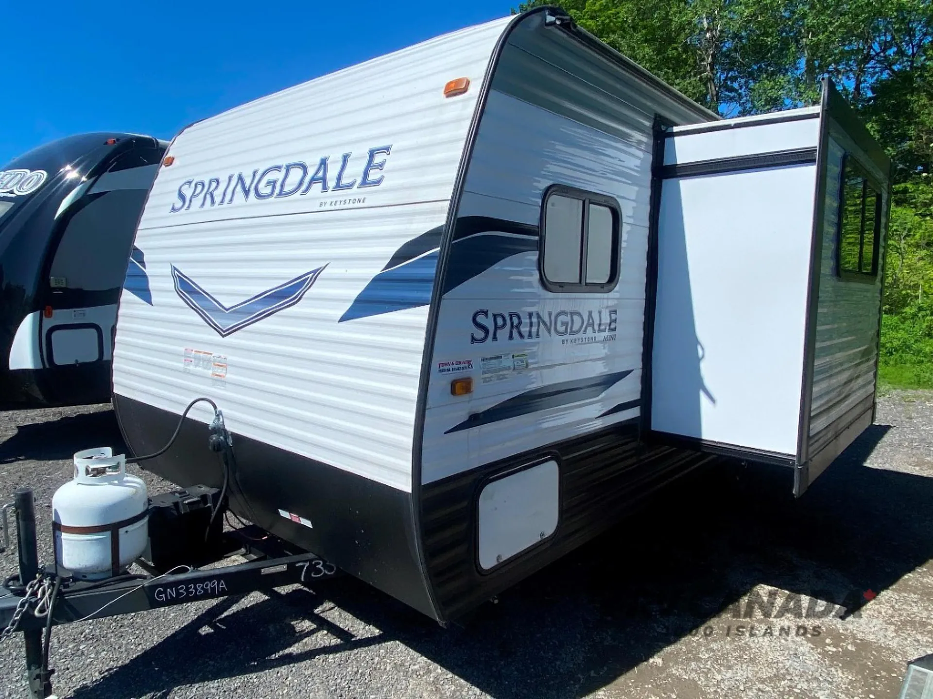 2022 Keystone Springdale Mini 1760BH - Photo 3