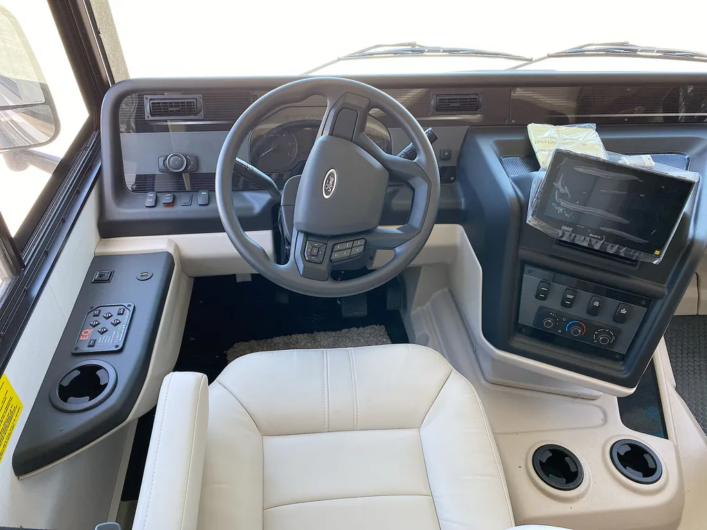2026 Entegra Coach Vision XL 36C, Photos photo 30